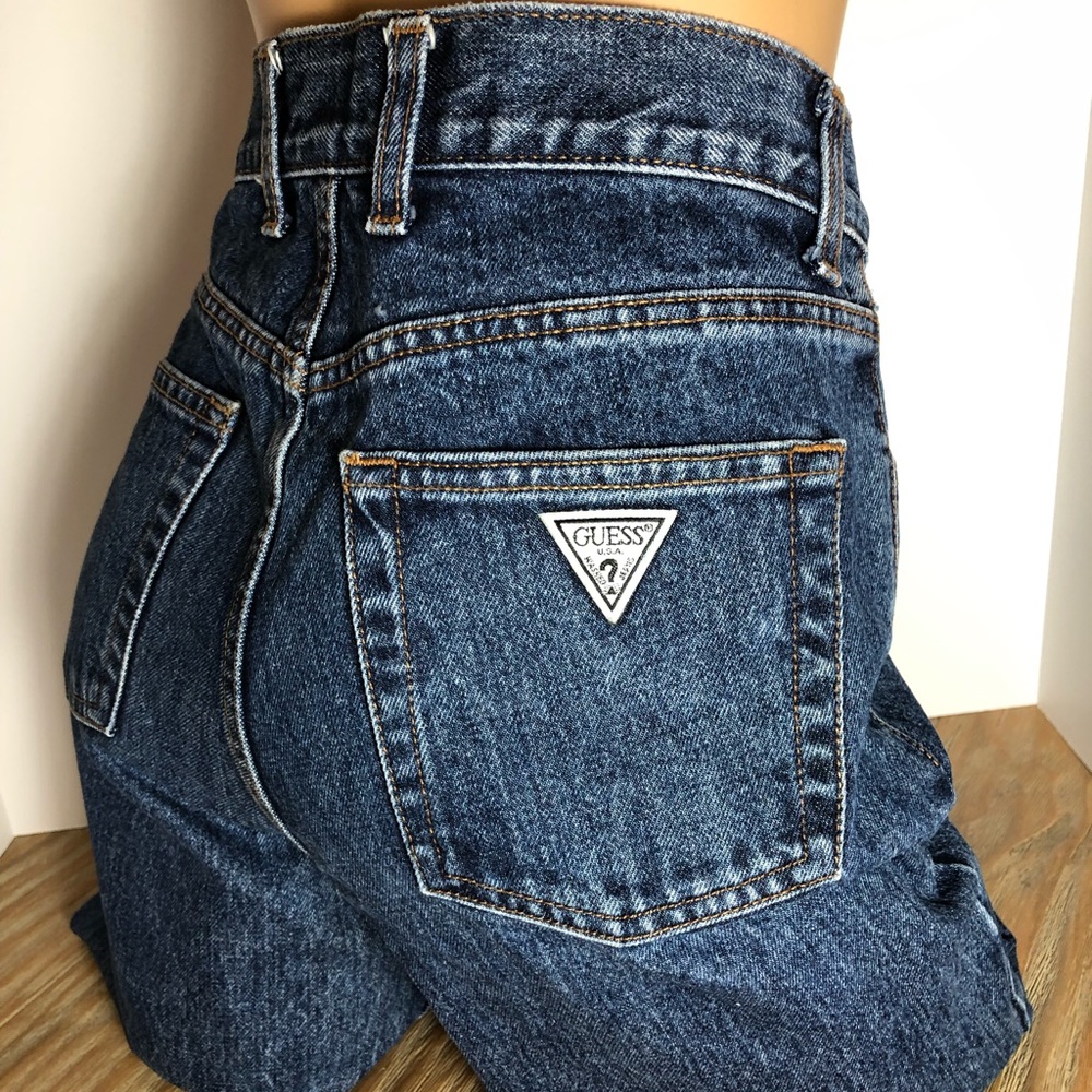 Vintage Women’s high waist Guess Jeans Size 27 EUC